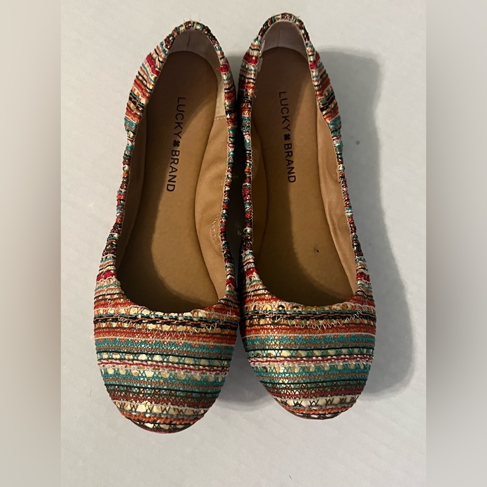 Lucky brand Emmie embroidered boho sequin ballet flats.size 9 womens